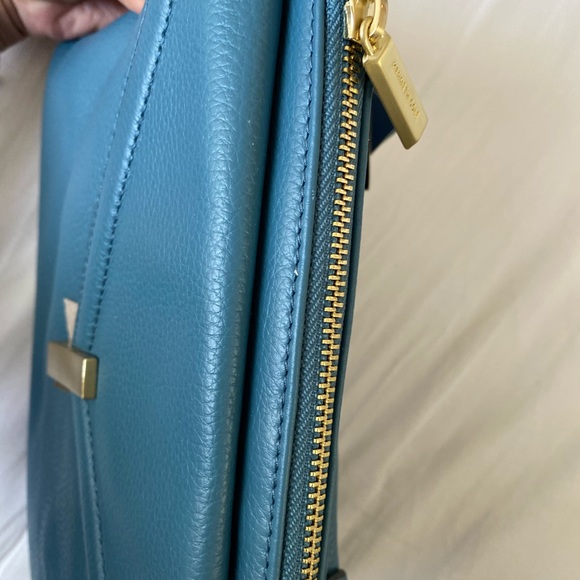 New Kenneth Cole New York Ludlow Crossbody Leather - Picture 9 of 15